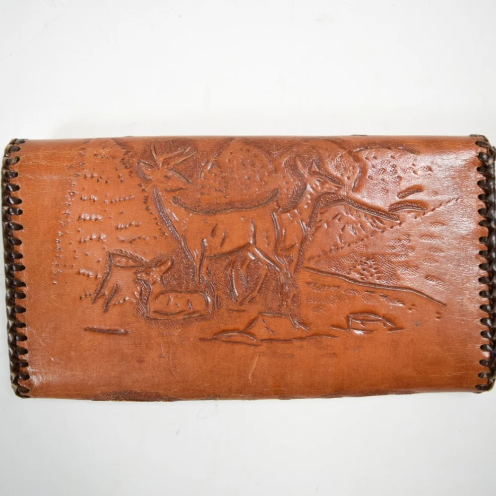 LEATHER TOOLED WALLET/CHECKBOOK HOLDER - Picture 4 of 6